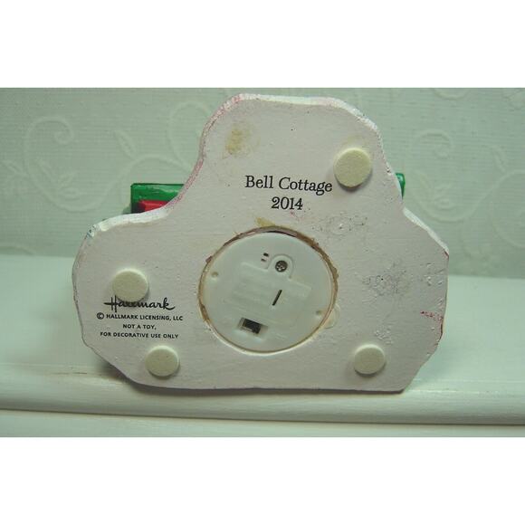 HALLMARK GLOW ROAD BELL COTTAGE HOUSE FIGURNE WITH FLICKERING LIGHT-2014-NO BOX - Picture 7 of 7